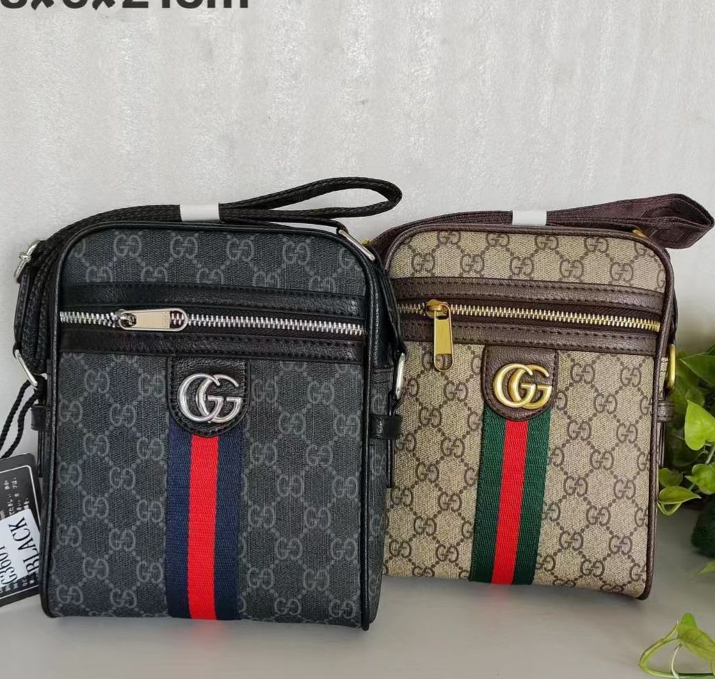 ASSORTED BRANDED LEATHERITE MENS SIDERS