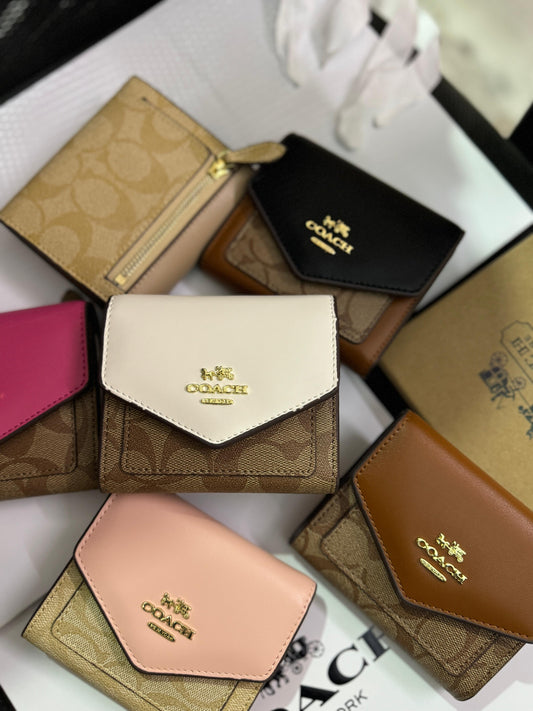COACH WALLET 3 FOLD