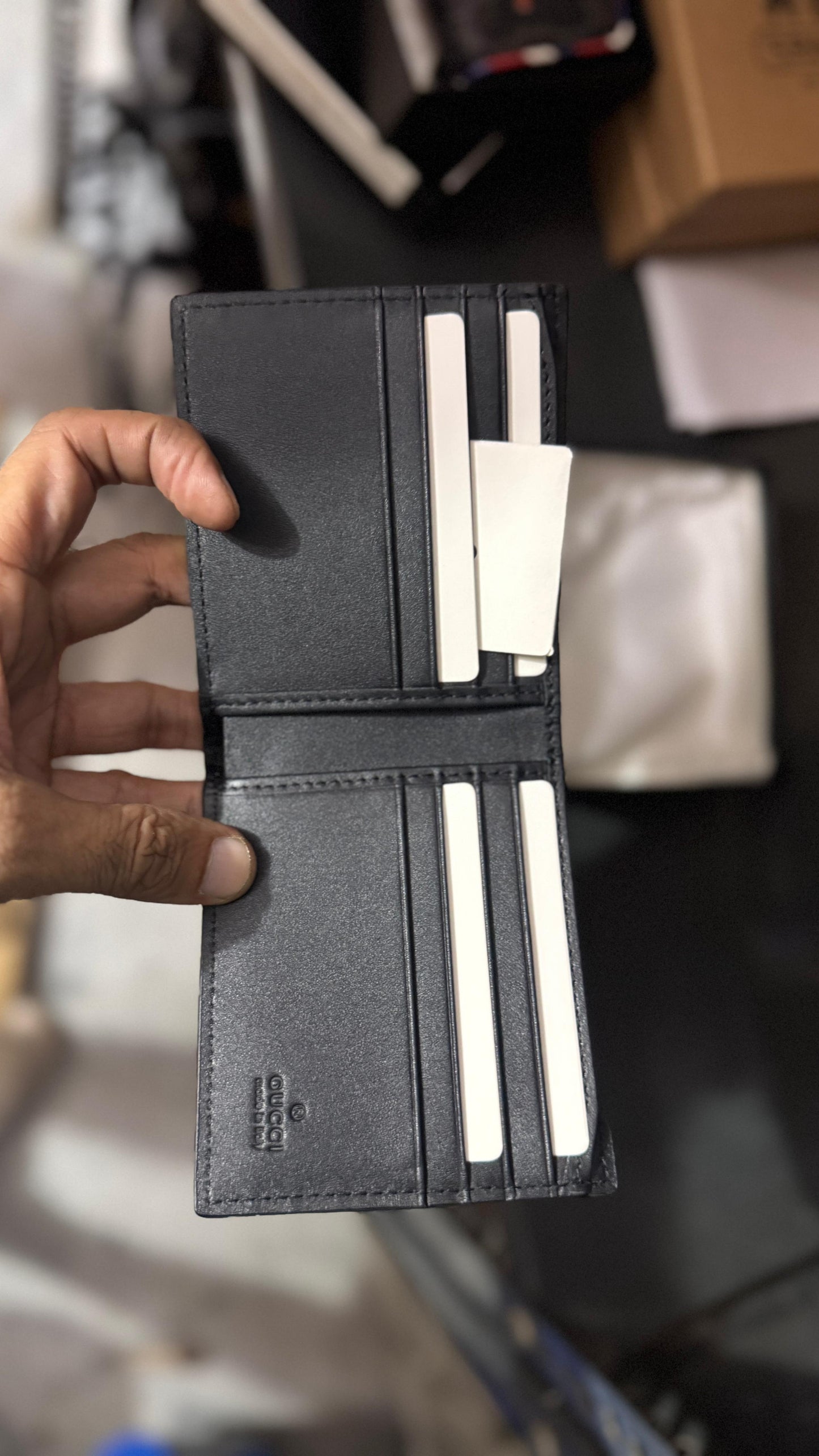 GUCCI TIGER MENS WALLET