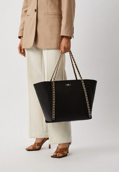 Micheal Kors Westley Large Pebelled Leather Chain Link Tote