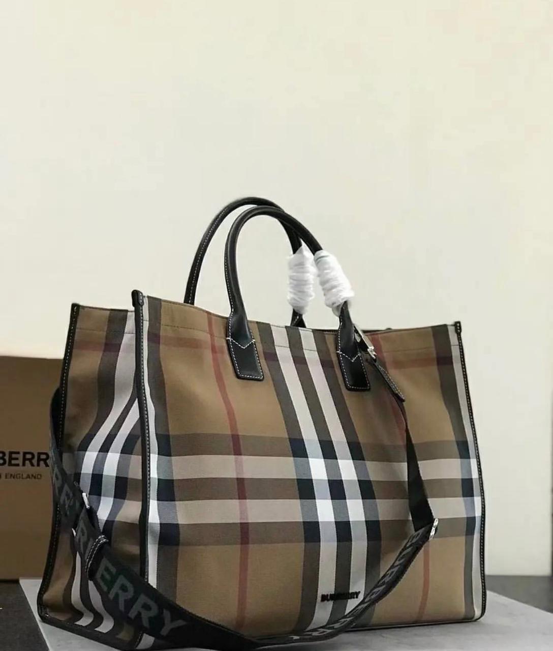 Burberry Denny Checked Tote Bag