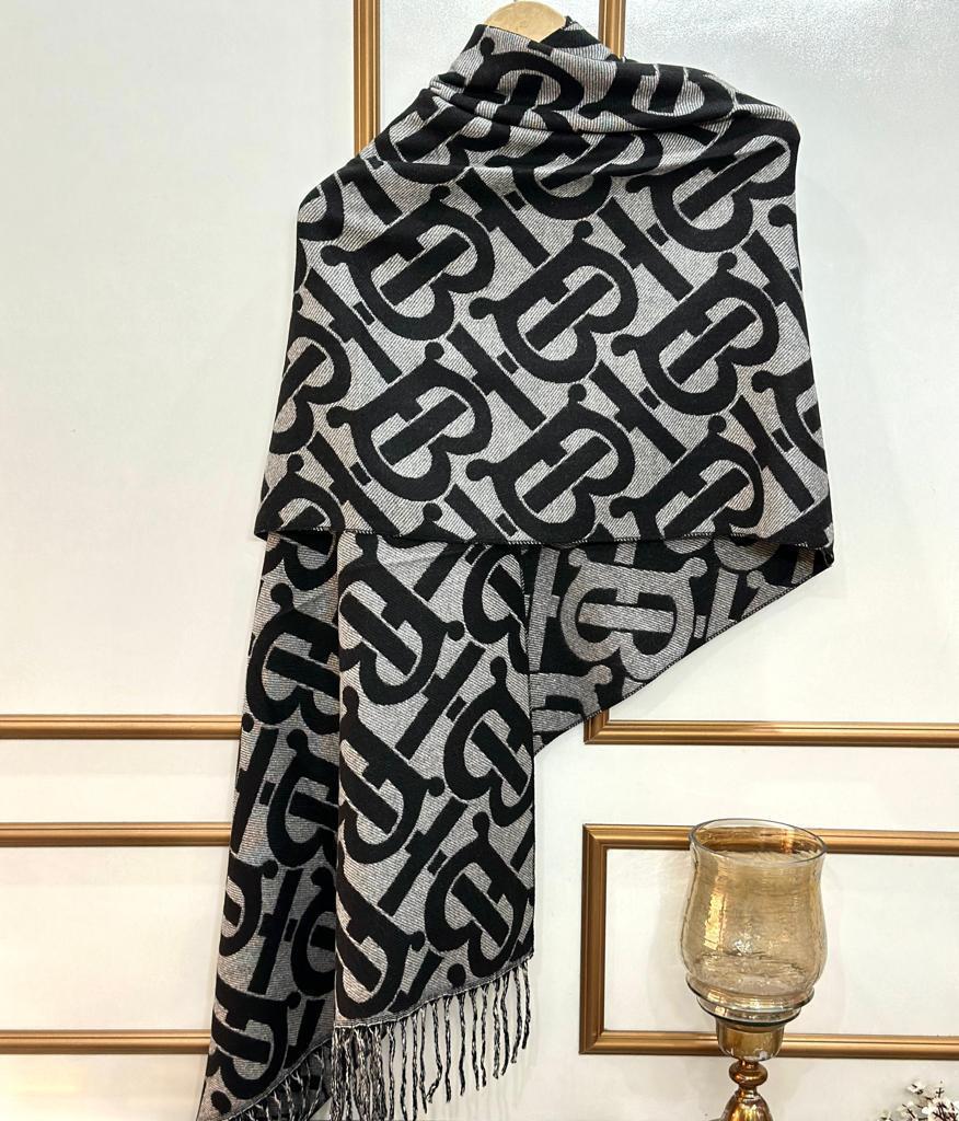 Burberry Woolen Stole