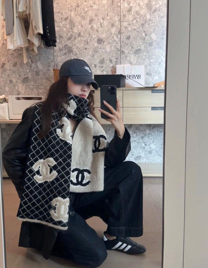 Chanel Woollen Muffler