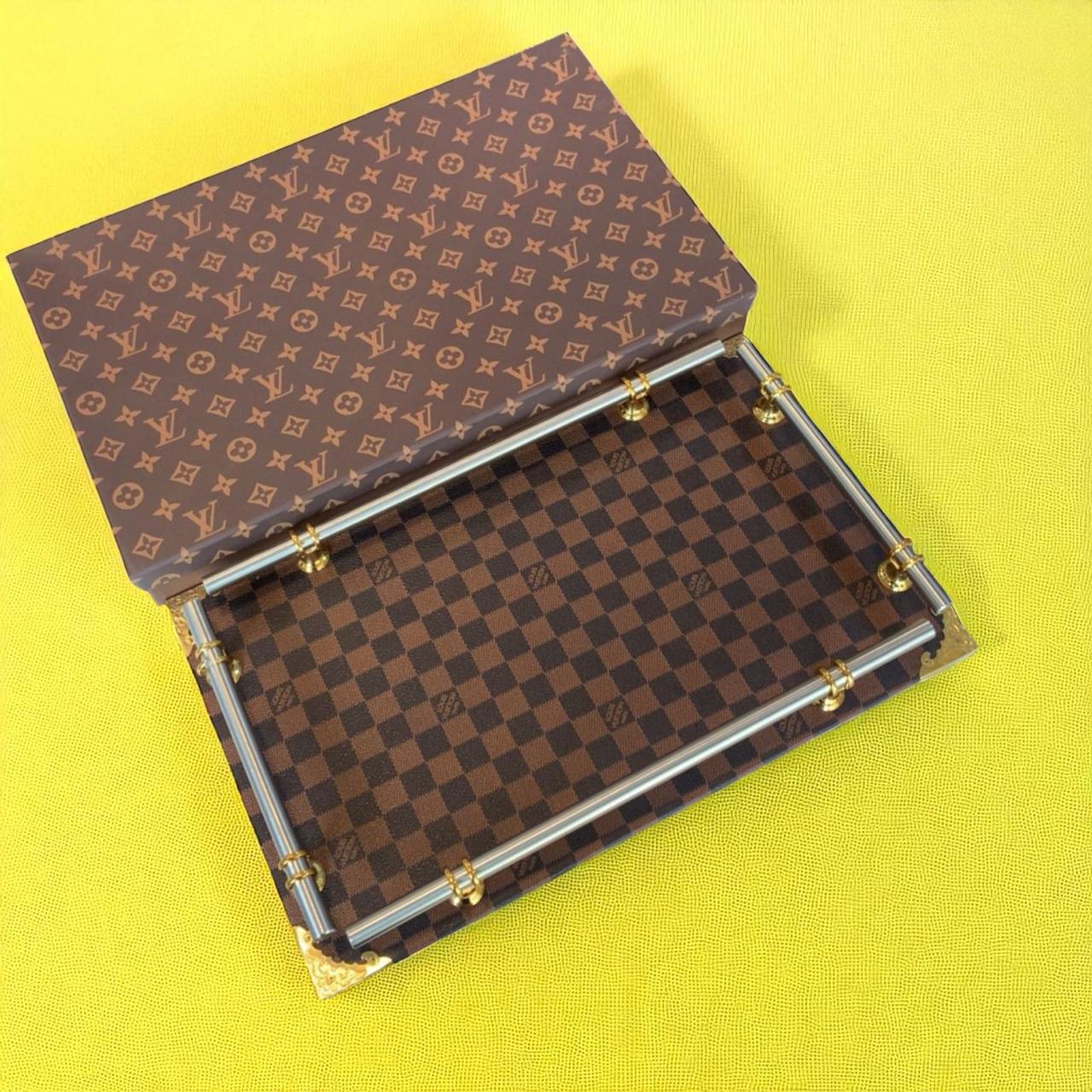 LV LEATHERETTE PREMIUM TRAY