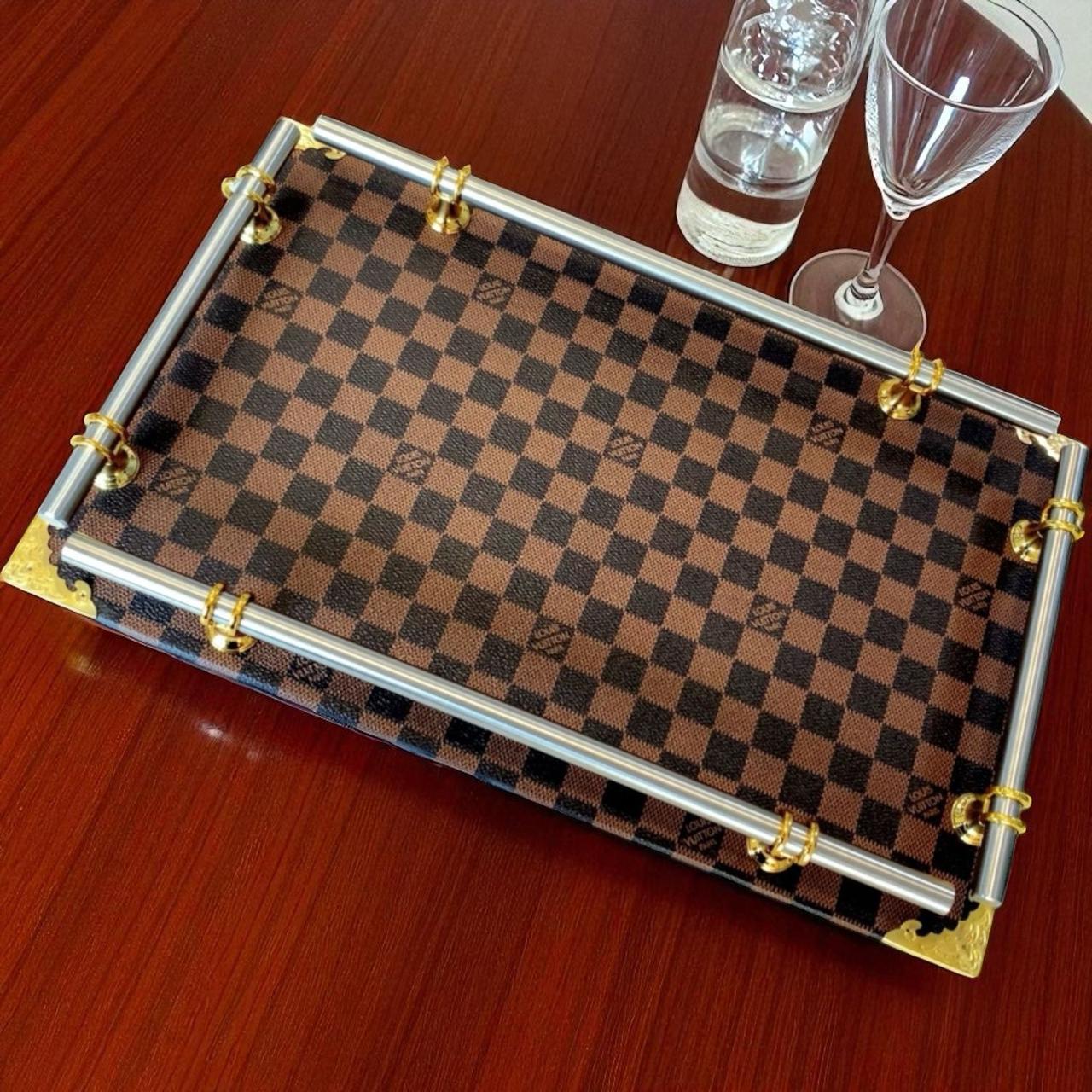 LV LEATHERETTE PREMIUM TRAY
