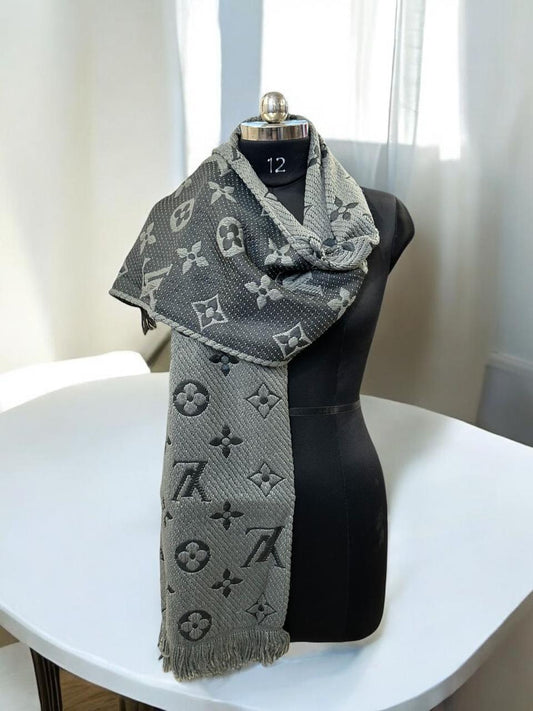 Louis Vuitton Latest Edition Muffler