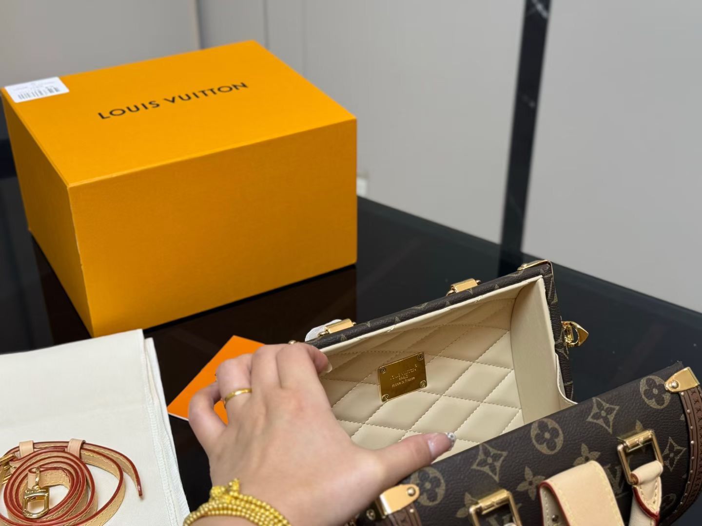 Louis Vuitton Ebene Monogram Coated Canvas Petite VAalise Top Handel Bag