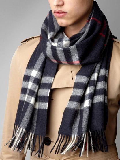 Burberry Woolen Check Muffler/Stole