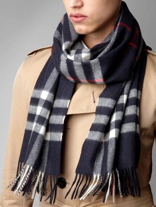 Burberry Woolen Check Muffler/Stole