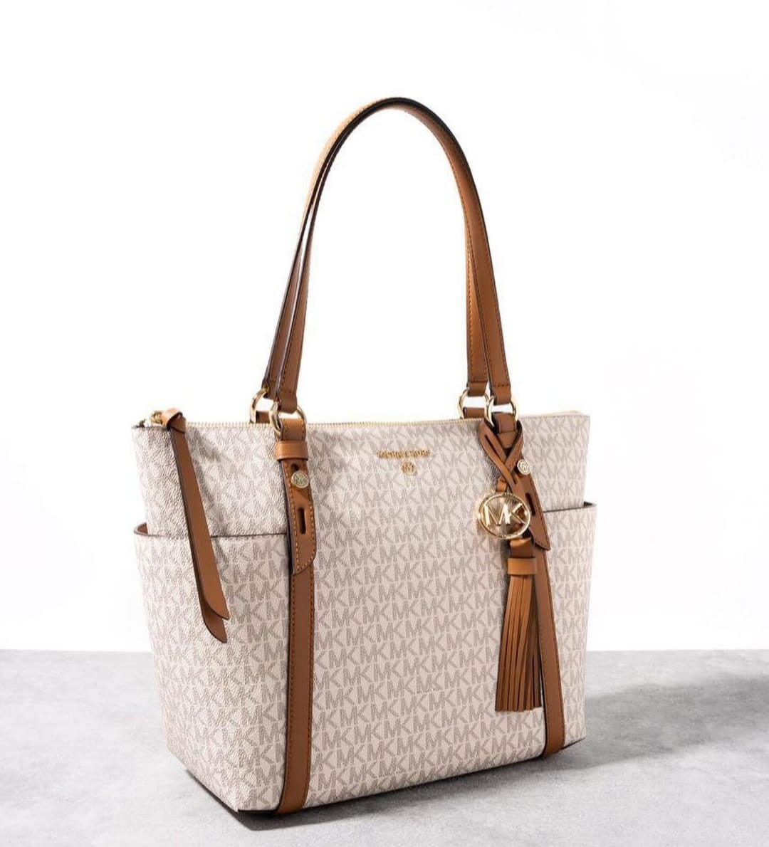 MICHAEL KORS SULLIVAN TOTE BAGS