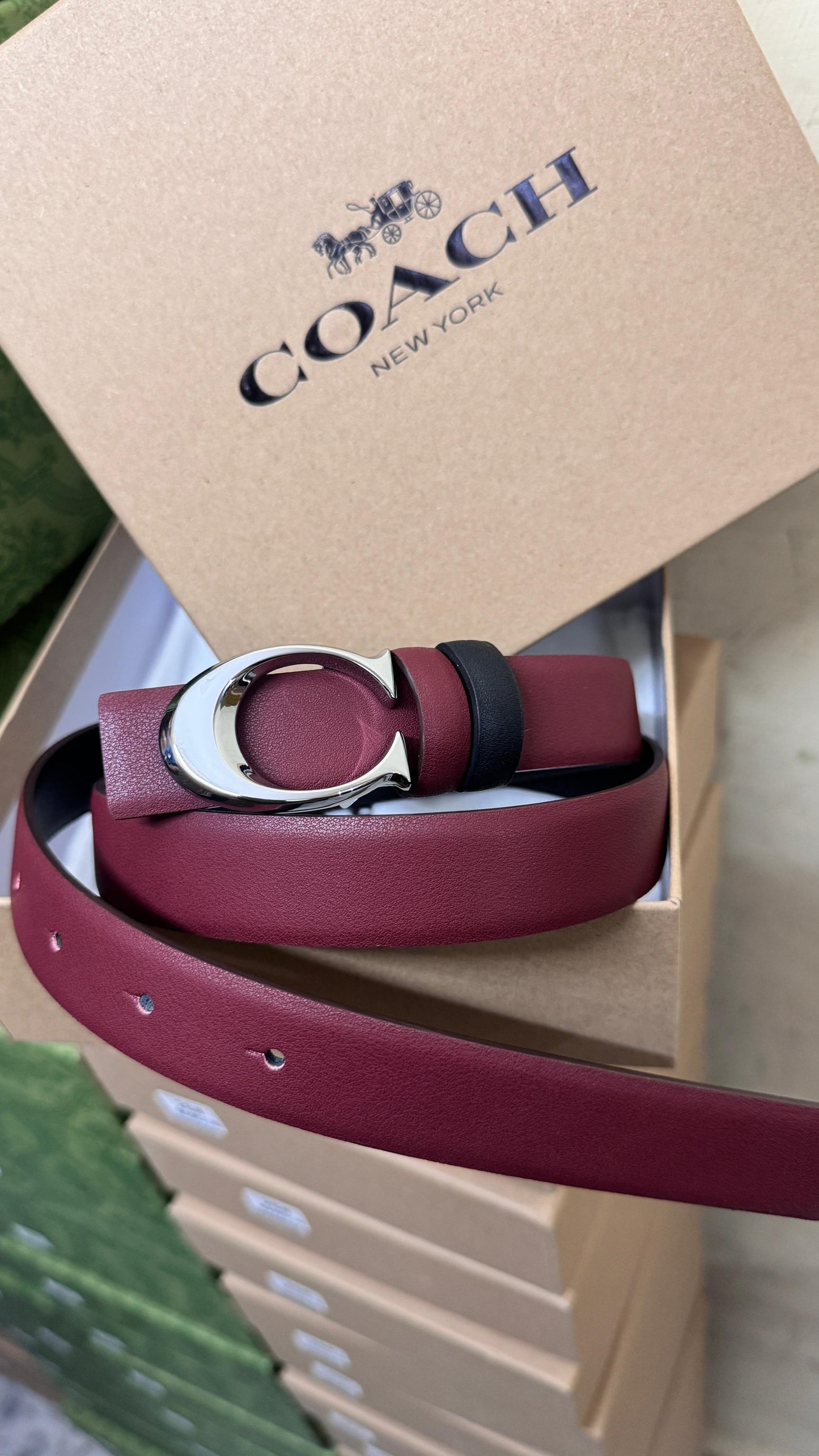COACH NEW SLEEK BELTS