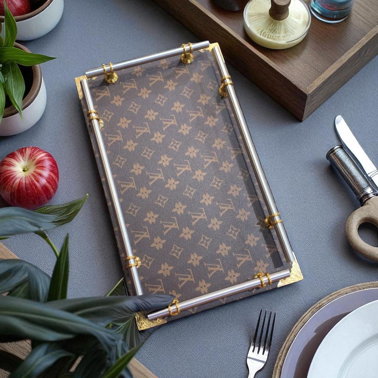 LOUIS VUITTON LEATHERETTE PREMIUM TRAY